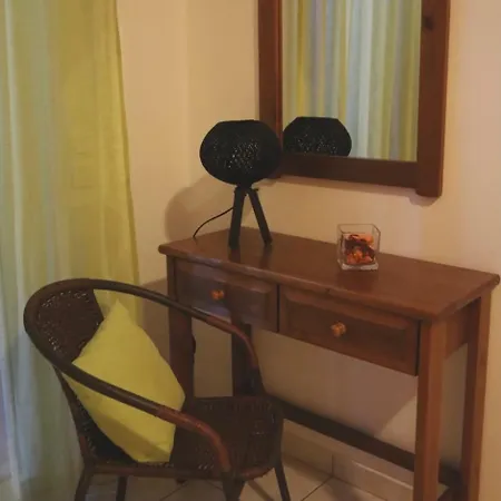 Athena Kythera Aparthotel Diakofti